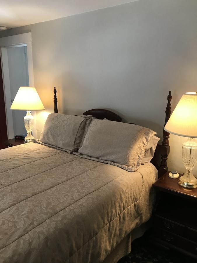 Maple Hill Farm Bed & Breakfast New London Exterior foto
