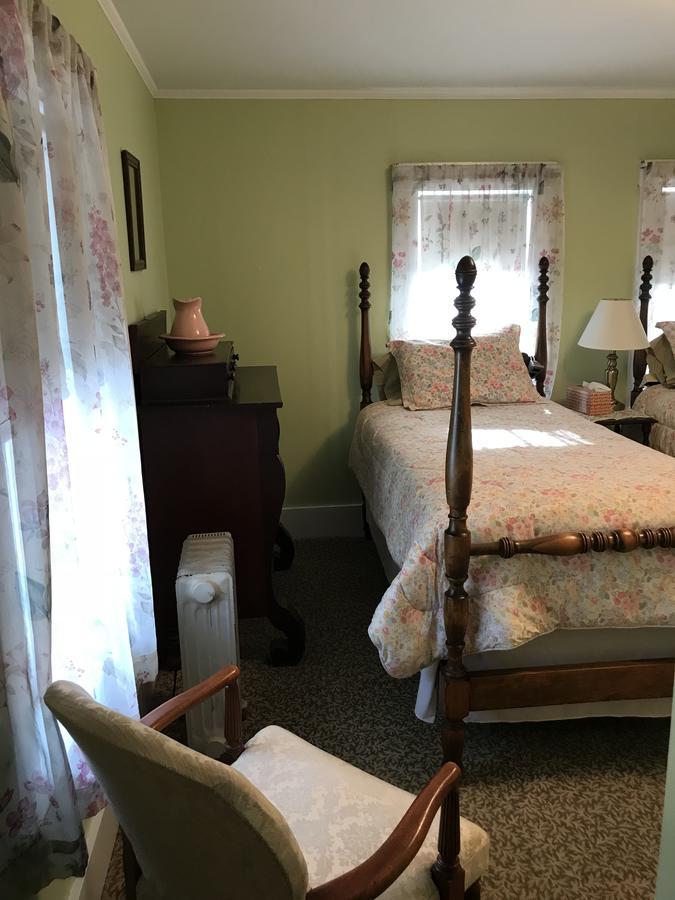 Maple Hill Farm Bed & Breakfast New London Exterior foto